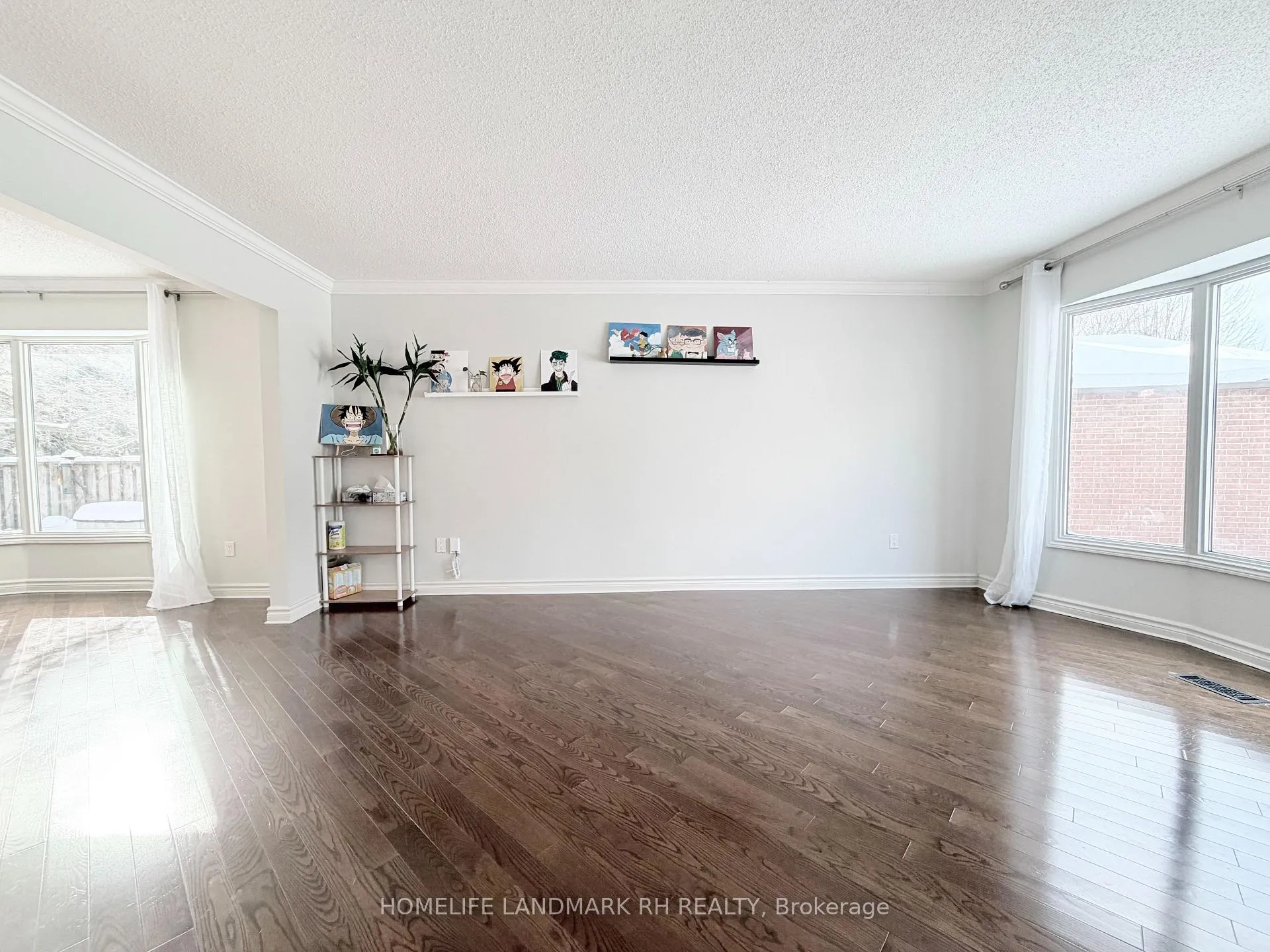 Photo 7 of 36 Maplewood Drive, Whitby, Blue Grass Meadows — HOMEH