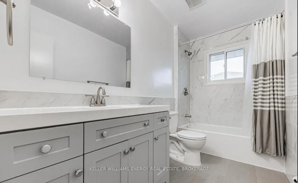 Photo 7 of Unit 4, 587 Digby Avenue, Oshawa, Eastdale — HOMEH