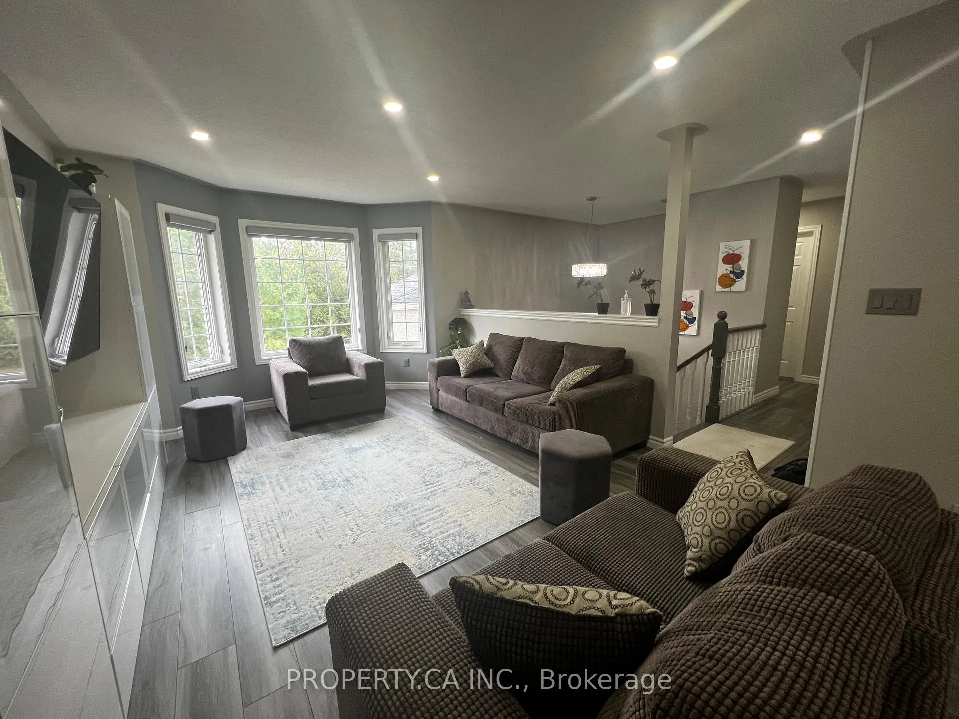 Photo 7 of 59 Lee Street, Wasaga Beach — HOMEH
