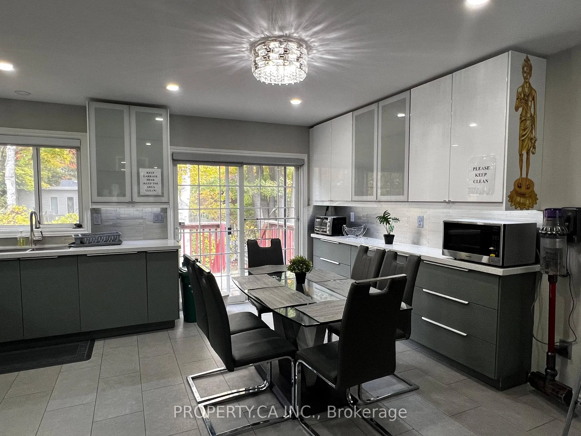 Photo 17 of 59 Lee Street, Wasaga Beach — HOMEH