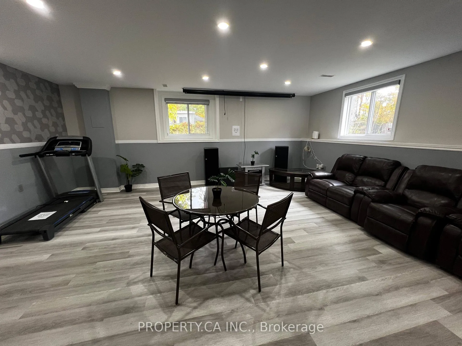 Photo 32 of 59 Lee Street, Wasaga Beach — HOMEH