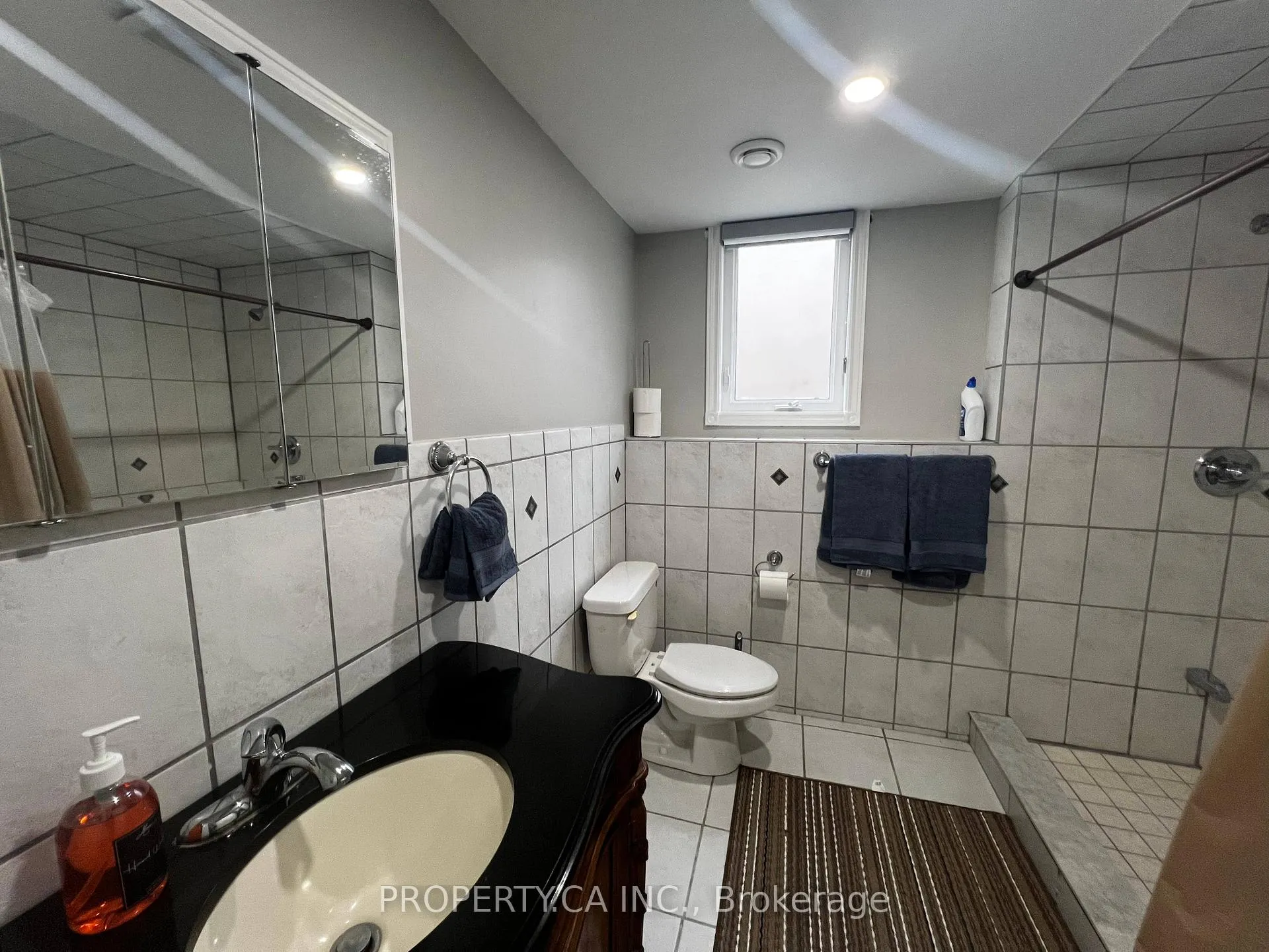 Photo 36 of 59 Lee Street, Wasaga Beach — HOMEH