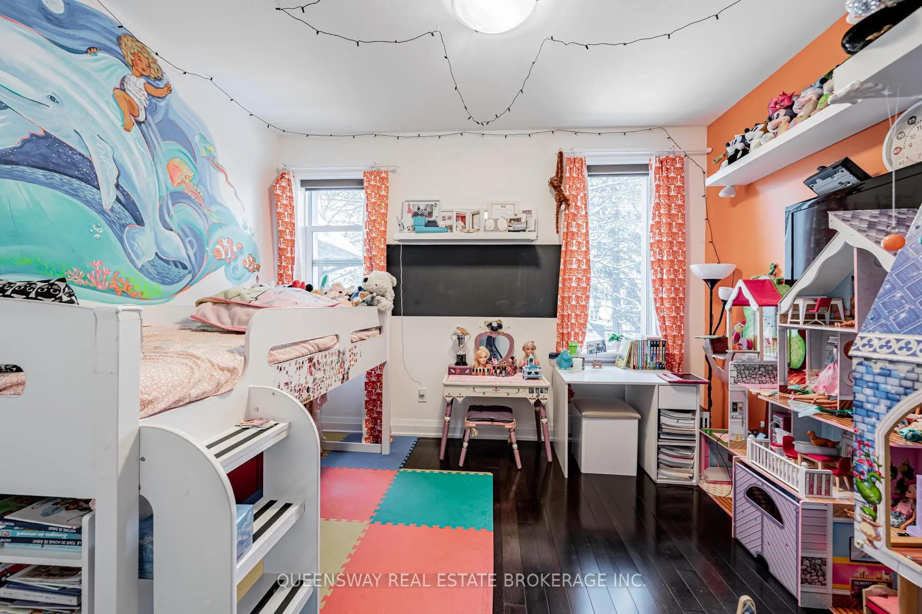 Photo 17 of 1A Hogarth Avenue, Toronto, North Riverdale — HOMEH