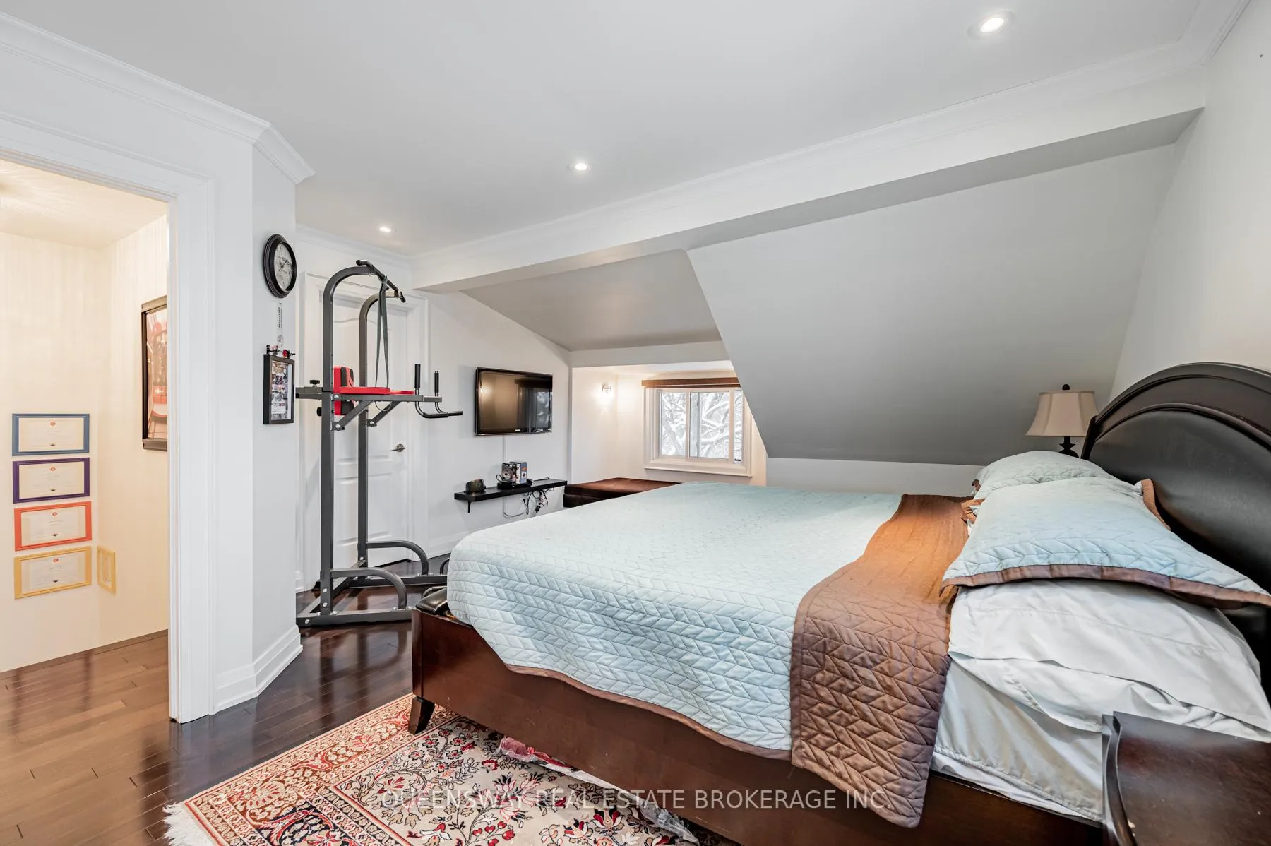 Photo 19 of 1A Hogarth Avenue, Toronto, North Riverdale — HOMEH