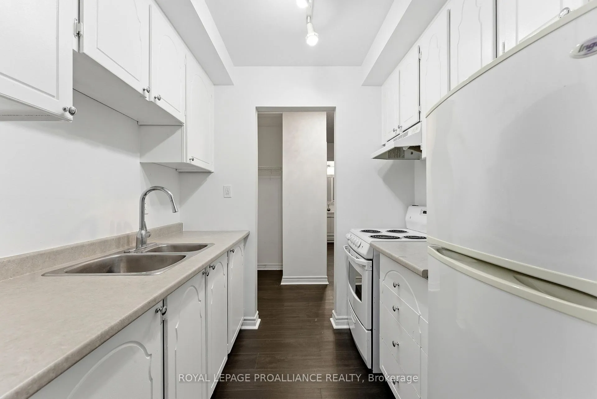 Photo 6 of Unit 3, 80 Grier Street, Belleville, Belleville Ward — HOMEH