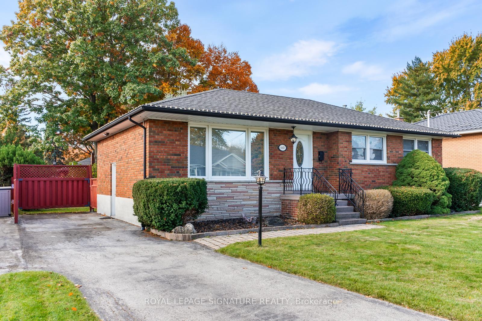 Photo 4 of 668 Peele Boulevard, Burlington, Brant — HOMEH