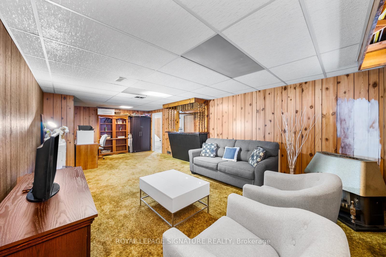 Photo 23 of 668 Peele Boulevard, Burlington, Brant — HOMEH