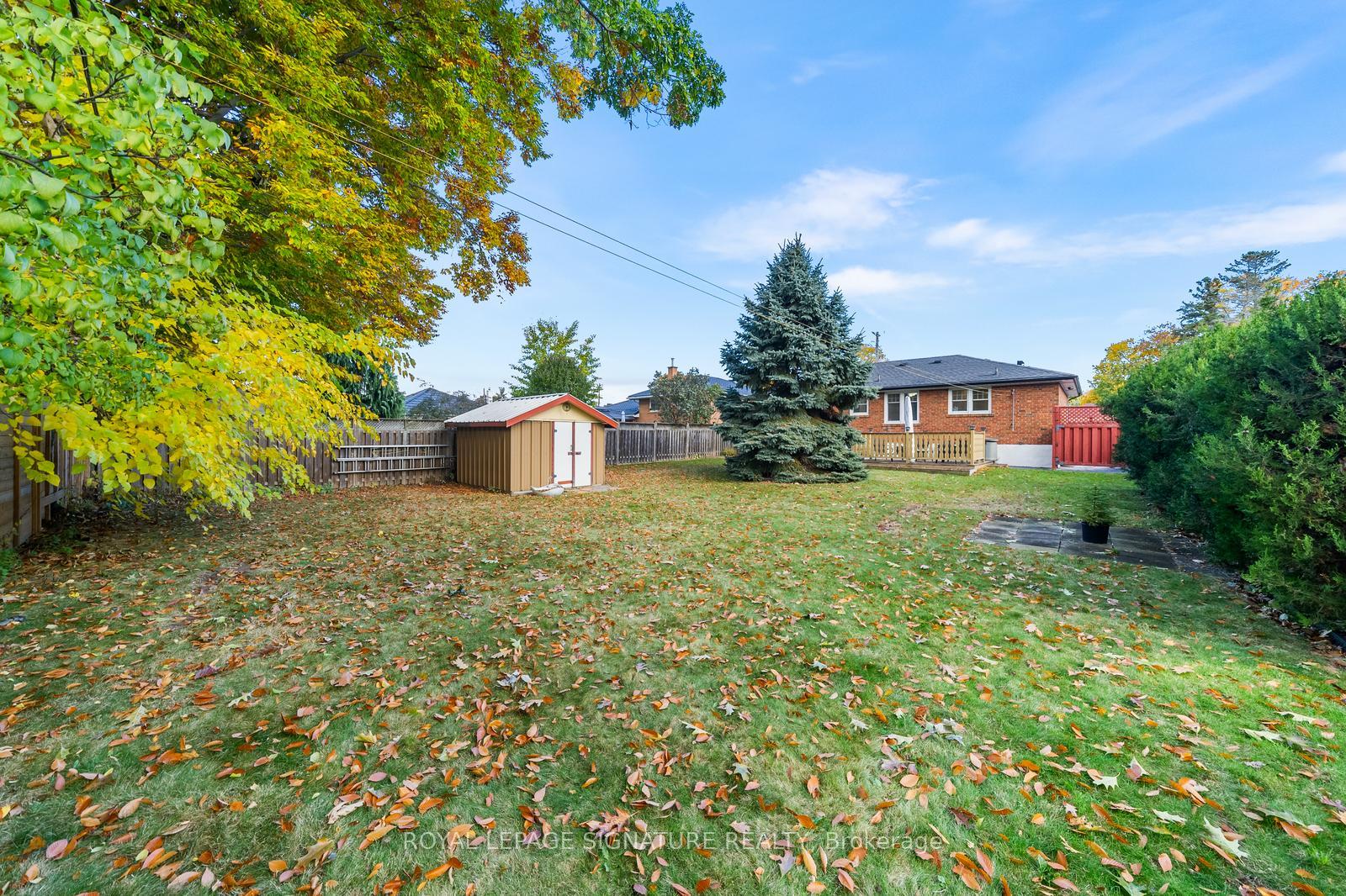 Photo 31 of 668 Peele Boulevard, Burlington, Brant — HOMEH