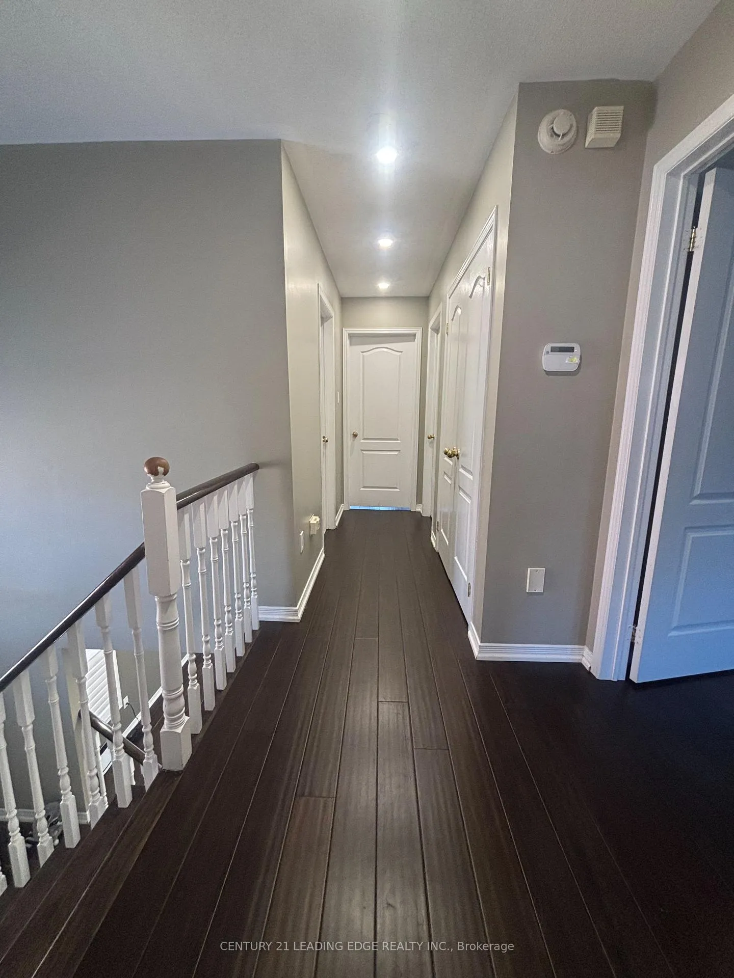 Photo 9 of 10 Sivyer Crescent, Ajax, Northeast Ajax — HOMEH