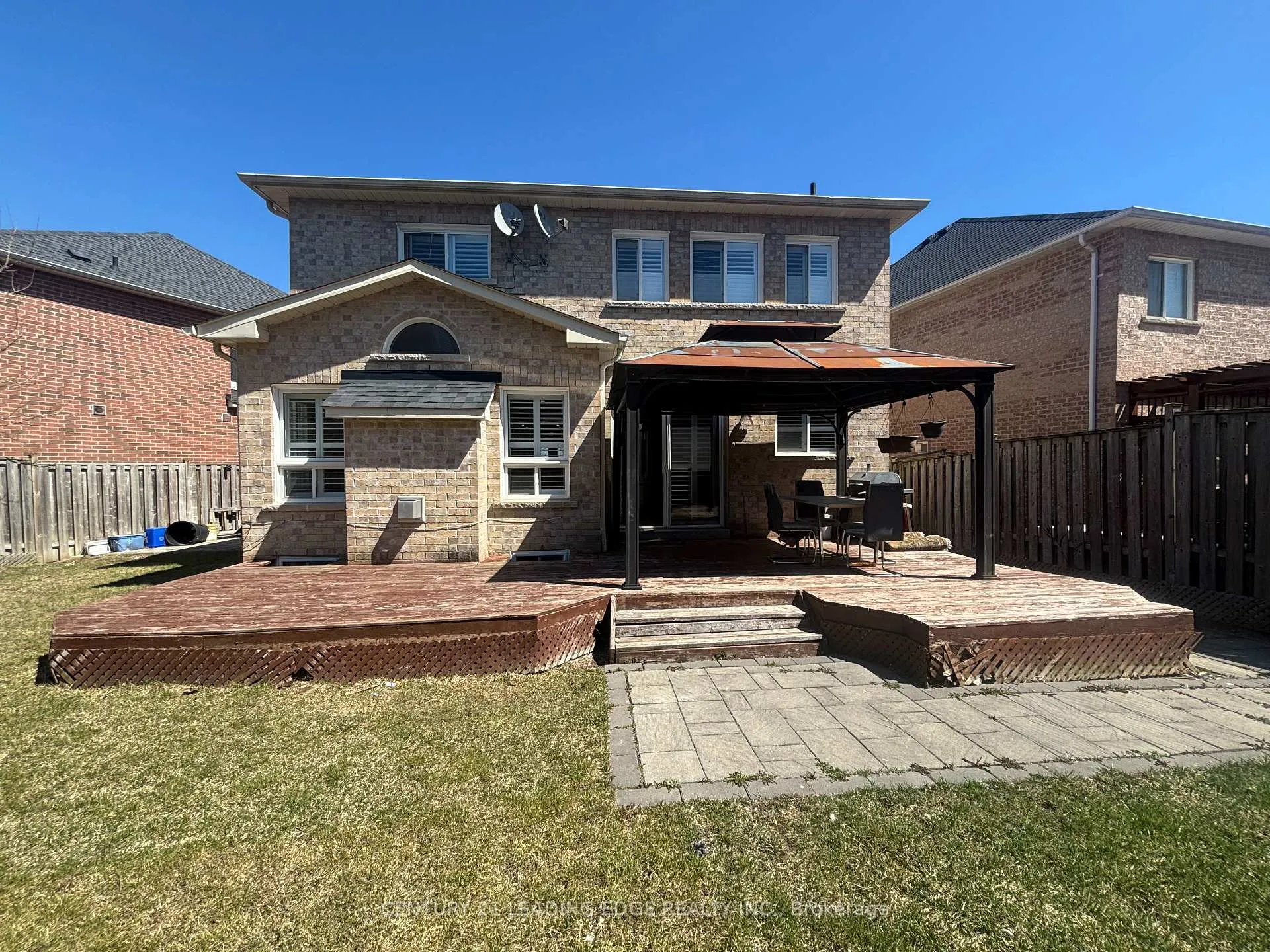 Photo 21 of 10 Sivyer Crescent, Ajax, Northeast Ajax — HOMEH