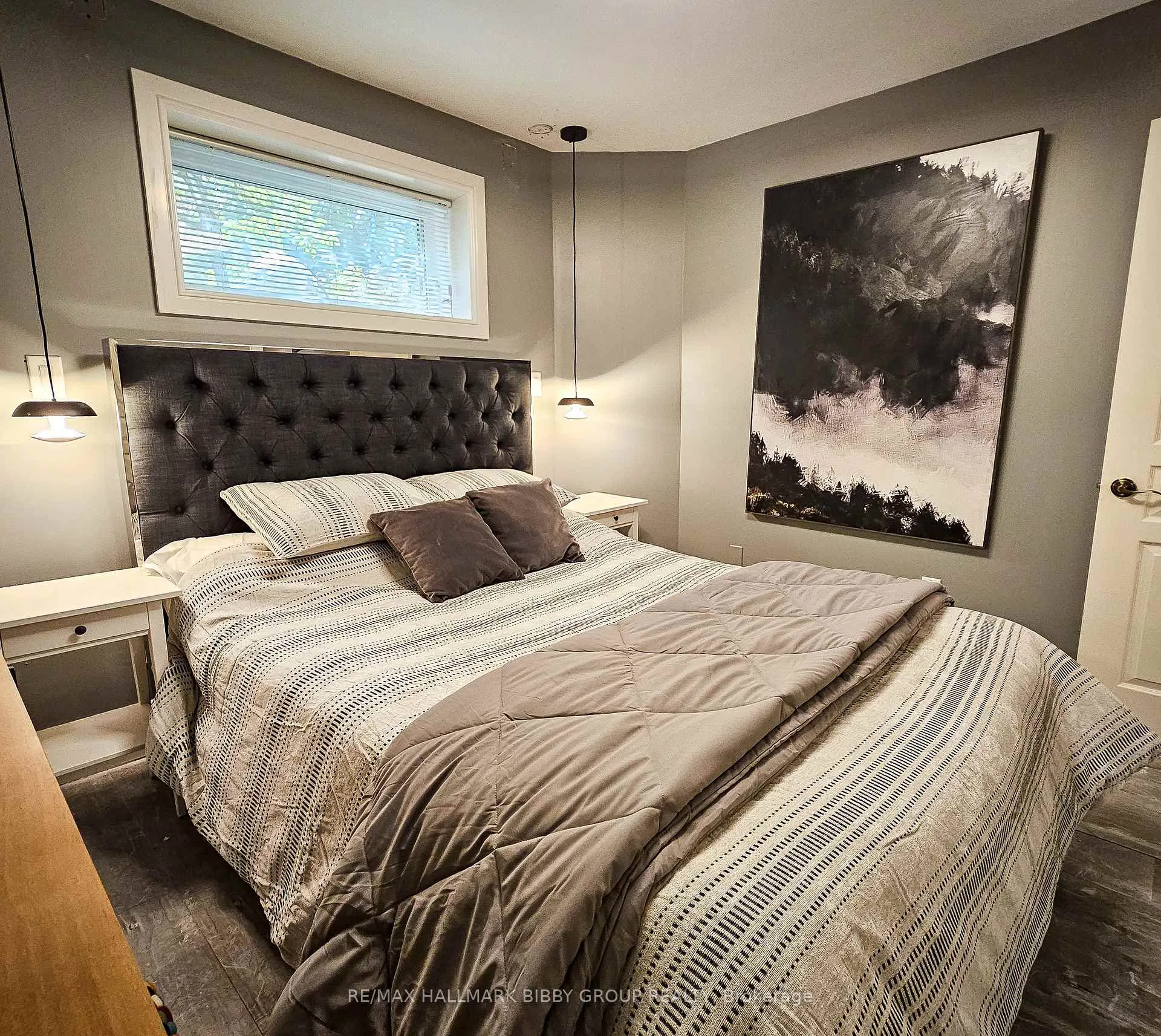 Photo 4 of Unit Basement 1, 22 Roberta Drive, Toronto, Englemount-Lawrence — HOMEH