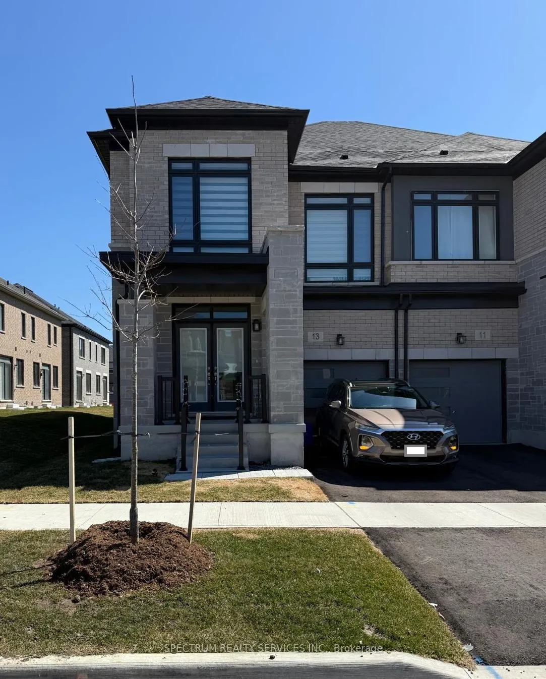 Photo 1 of 13 Waterfront Crescent, Whitby, Port Whitby — HOMEH