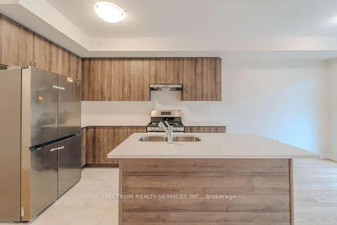 Photo 8 of 13 Waterfront Crescent, Whitby, Port Whitby — HOMEH