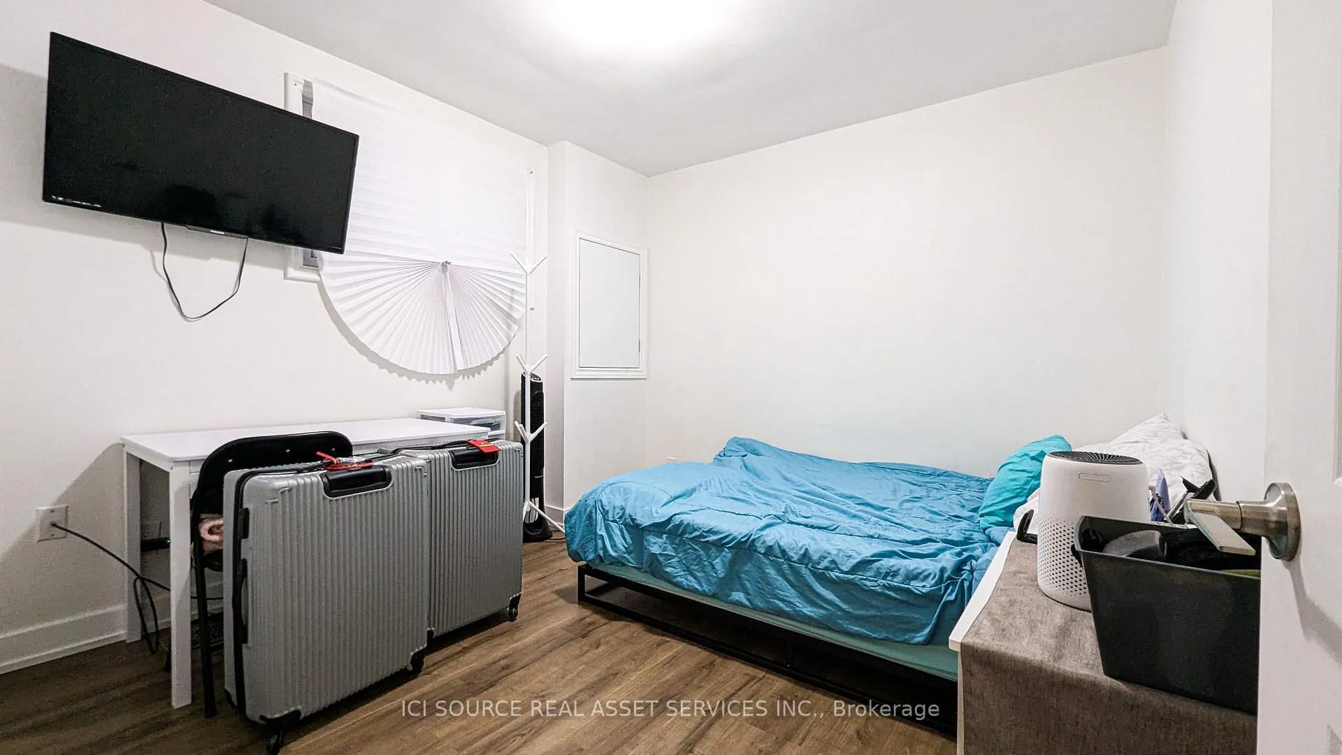Photo 5 of Unit 1, 249 East 18th Street, Hamilton, Inch Park — HOMEH
