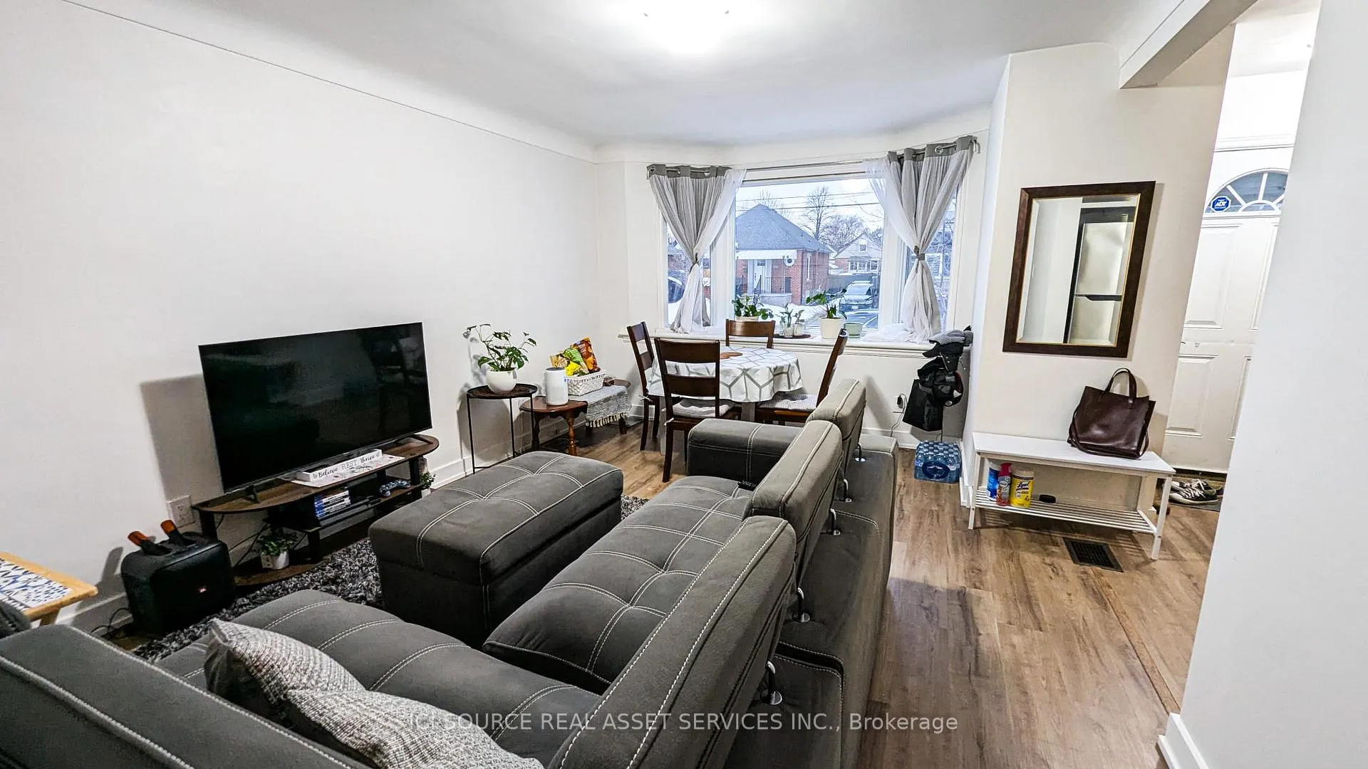 Photo 7 of Unit 1, 249 East 18th Street, Hamilton, Inch Park — HOMEH