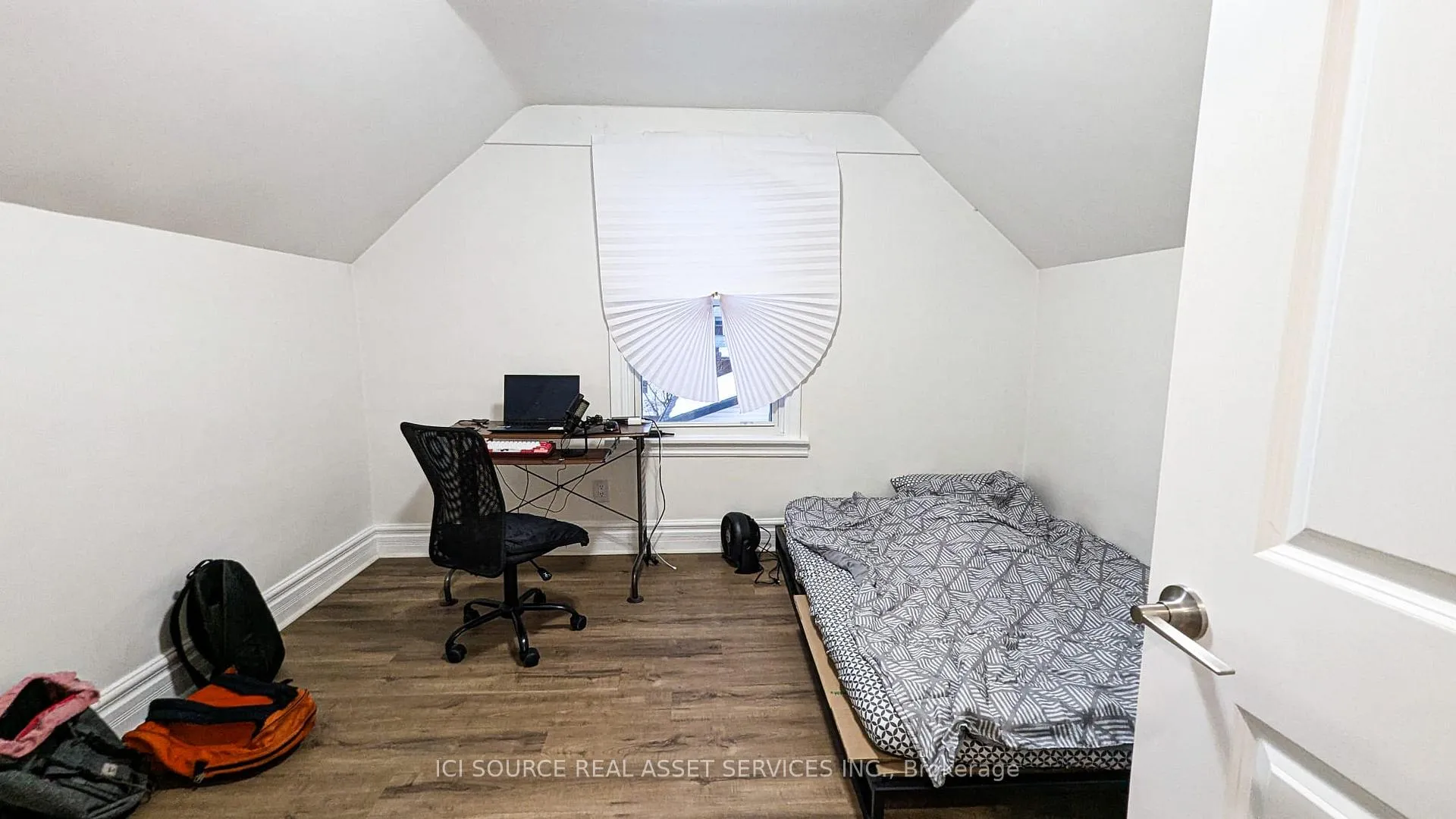 Photo 13 of Unit 1, 249 East 18th Street, Hamilton, Inch Park — HOMEH