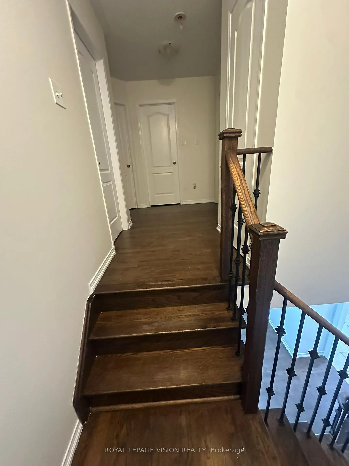 Photo 31 of 1930 Hunking Drive, Oshawa, Taunton — HOMEH