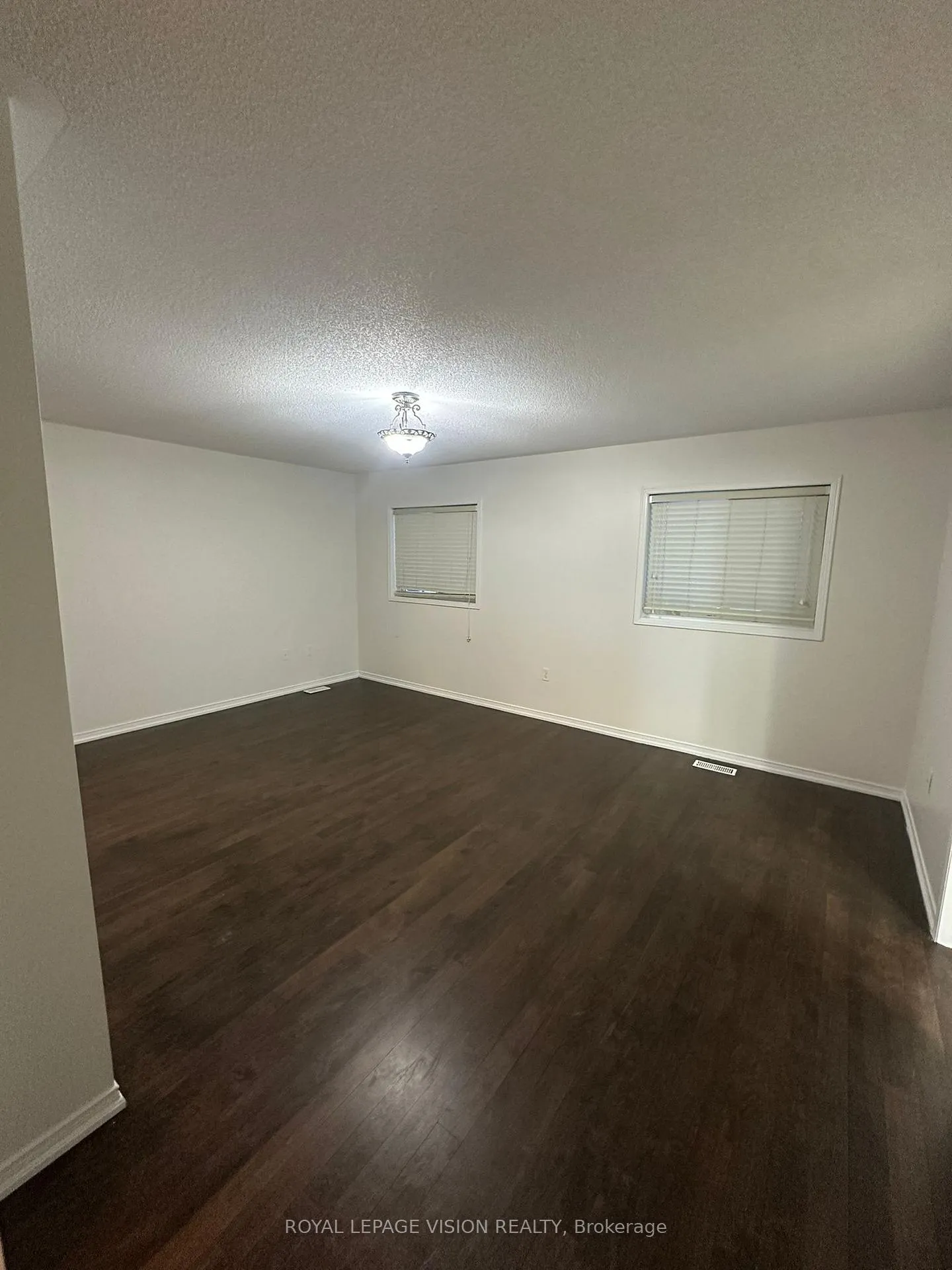 Photo 43 of 1930 Hunking Drive, Oshawa, Taunton — HOMEH