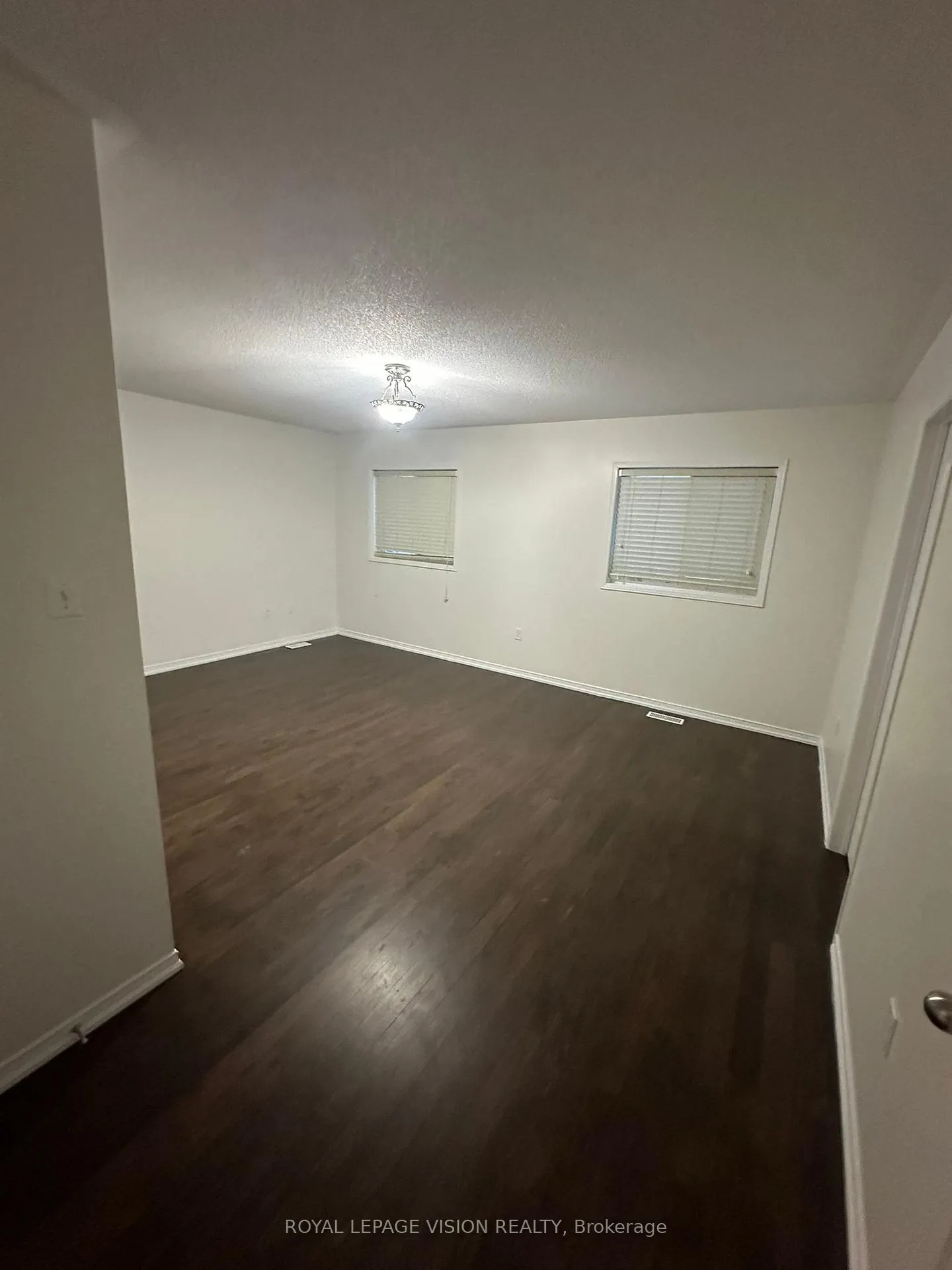 Photo 47 of 1930 Hunking Drive, Oshawa, Taunton — HOMEH