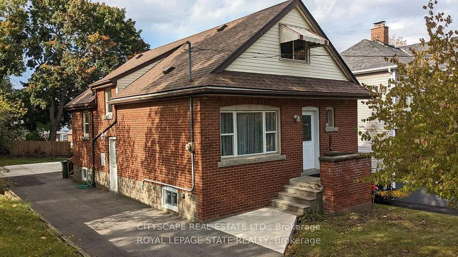 Photo 1 of Unit Upper, 228 Bell Avenue, Hamilton, Bartonville — HOMEH
