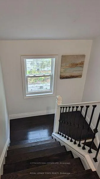 Photo 12 of Unit Upper, 228 Bell Avenue, Hamilton, Bartonville — HOMEH