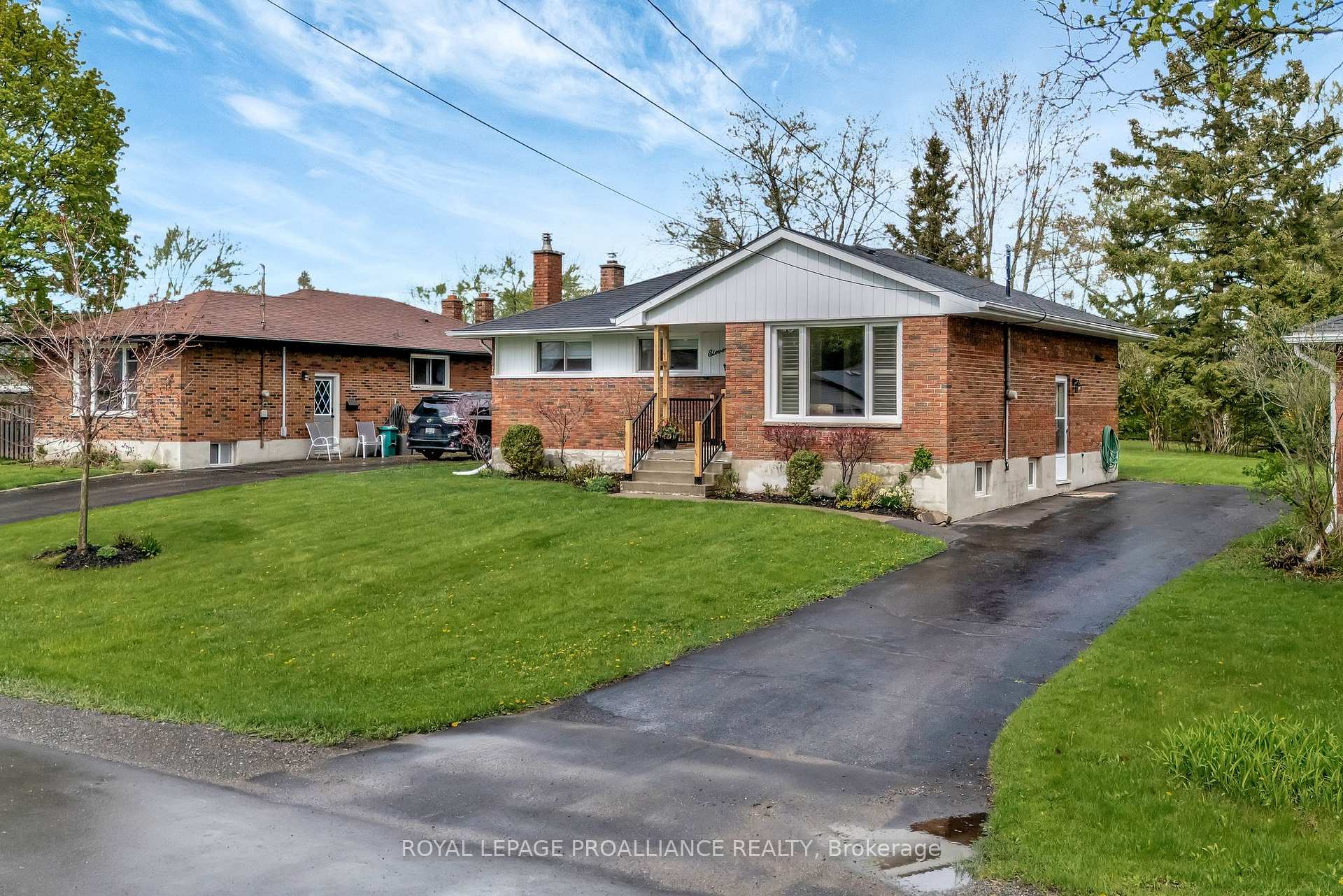 Photo 1 of 11 Adrian Street, Belleville, Belleville Ward — HOMEH