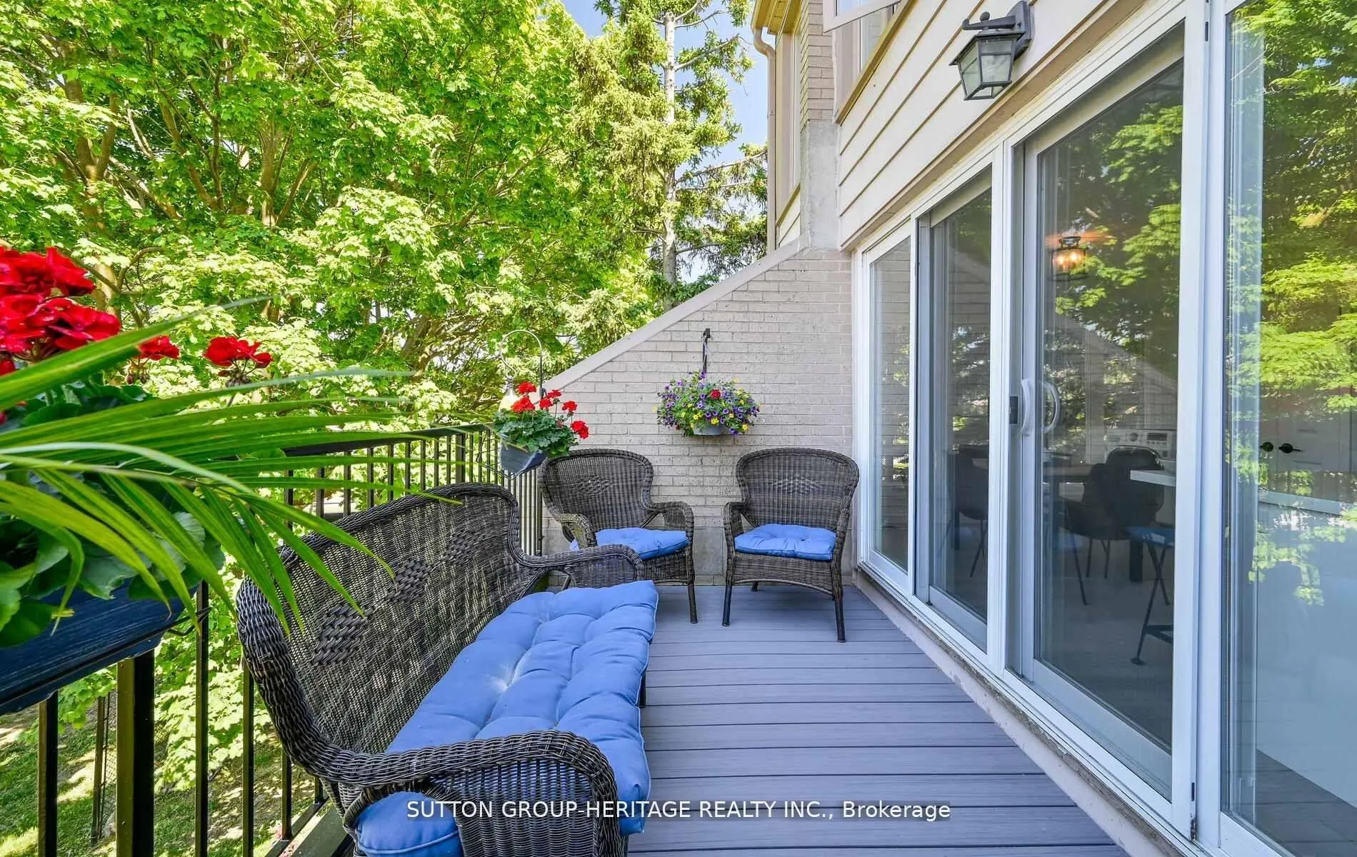 Photo 8 of 2 Cumberland Lane, Ajax, South West — HOMEH