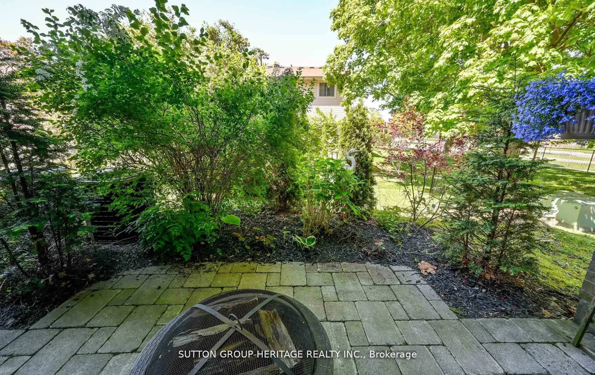 Photo 22 of 2 Cumberland Lane, Ajax, South West — HOMEH