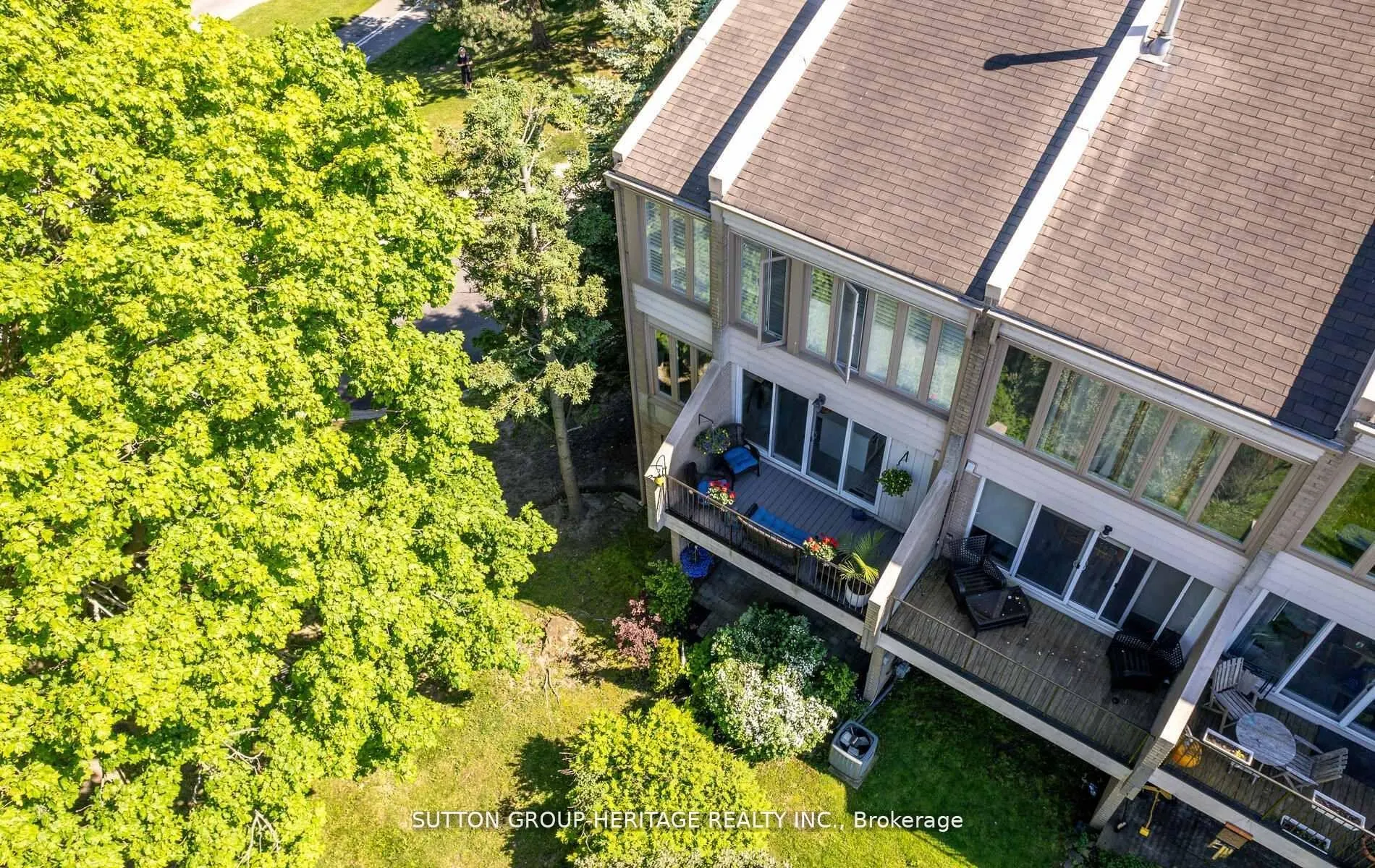 Photo 30 of 2 Cumberland Lane, Ajax, South West — HOMEH