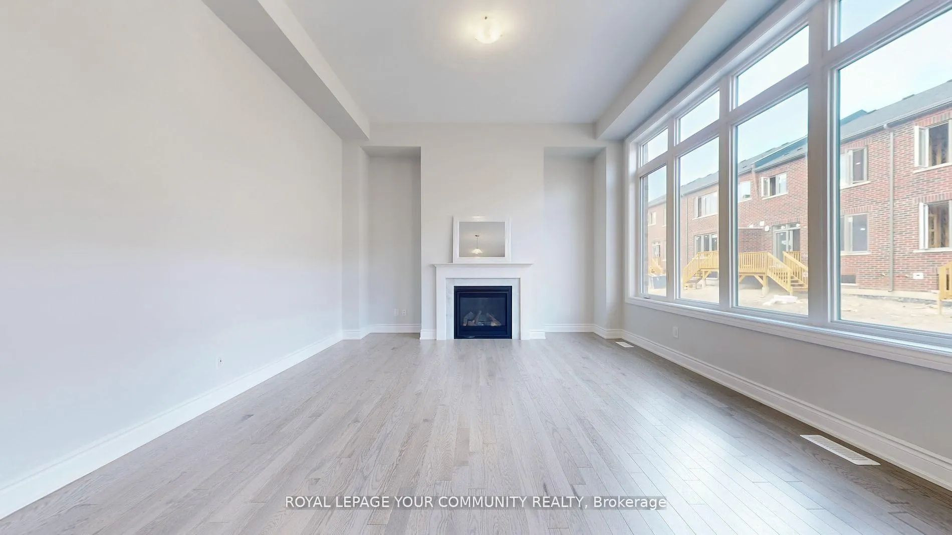 Photo 8 of 158 Harvey Bunker Crescent, Markham, Angus Glen — HOMEH