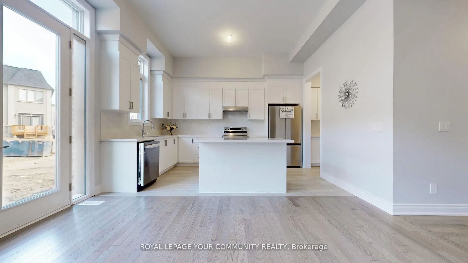 Photo 11 of 158 Harvey Bunker Crescent, Markham, Angus Glen — HOMEH