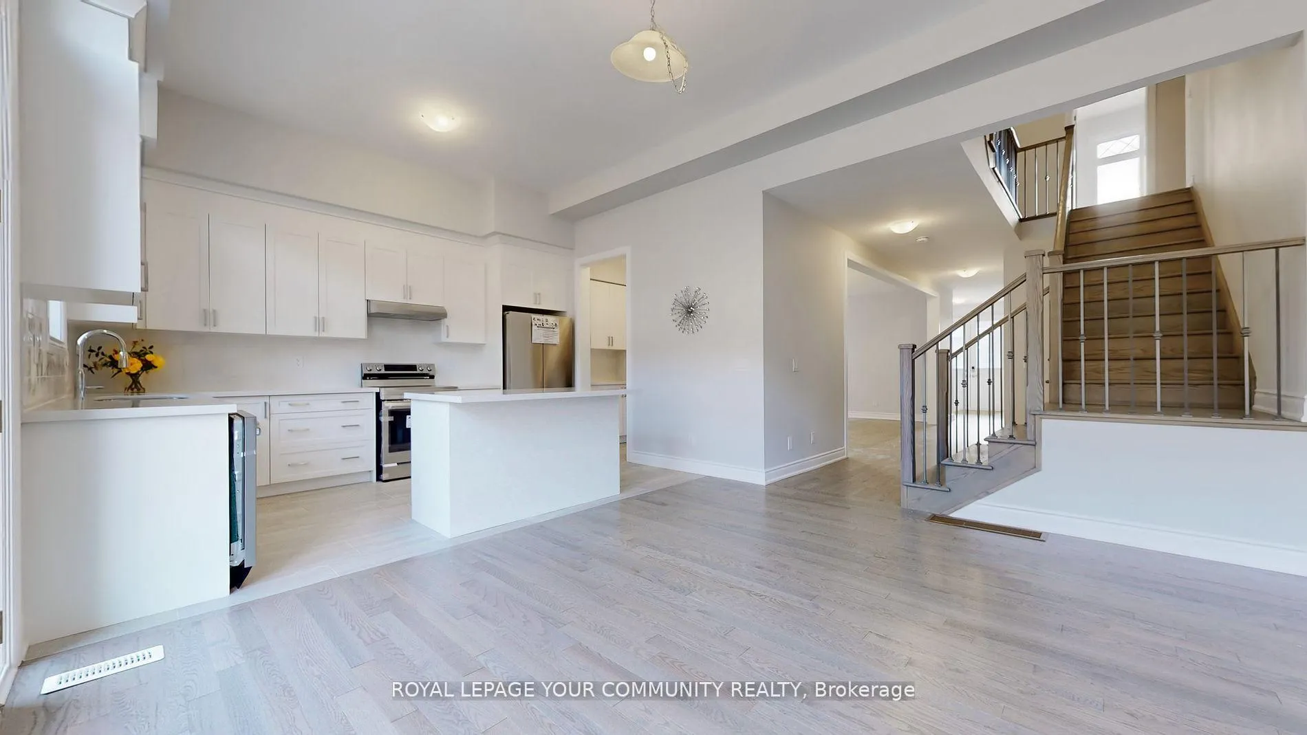 Photo 22 of 158 Harvey Bunker Crescent, Markham, Angus Glen — HOMEH