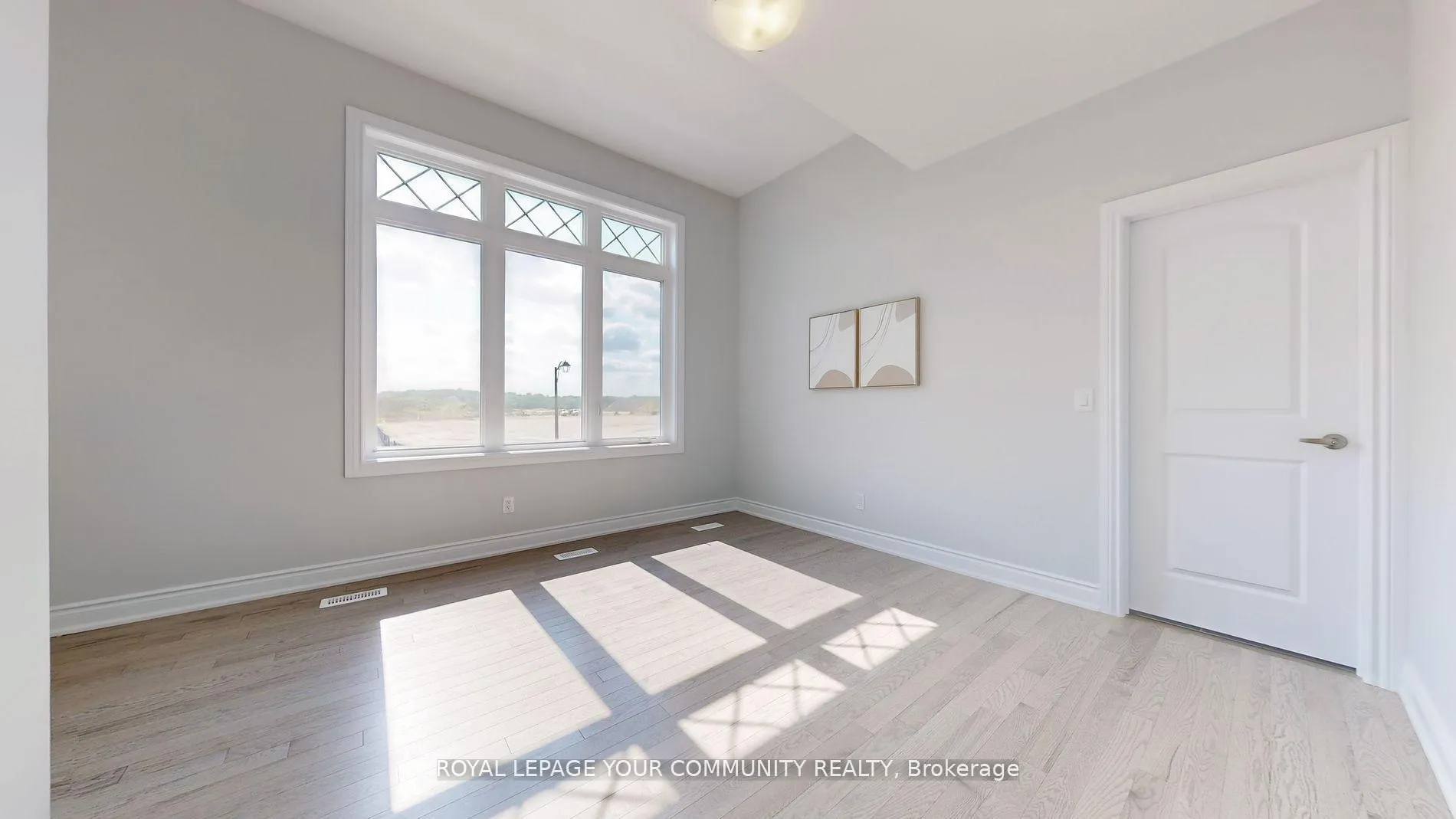 Photo 42 of 158 Harvey Bunker Crescent, Markham, Angus Glen — HOMEH