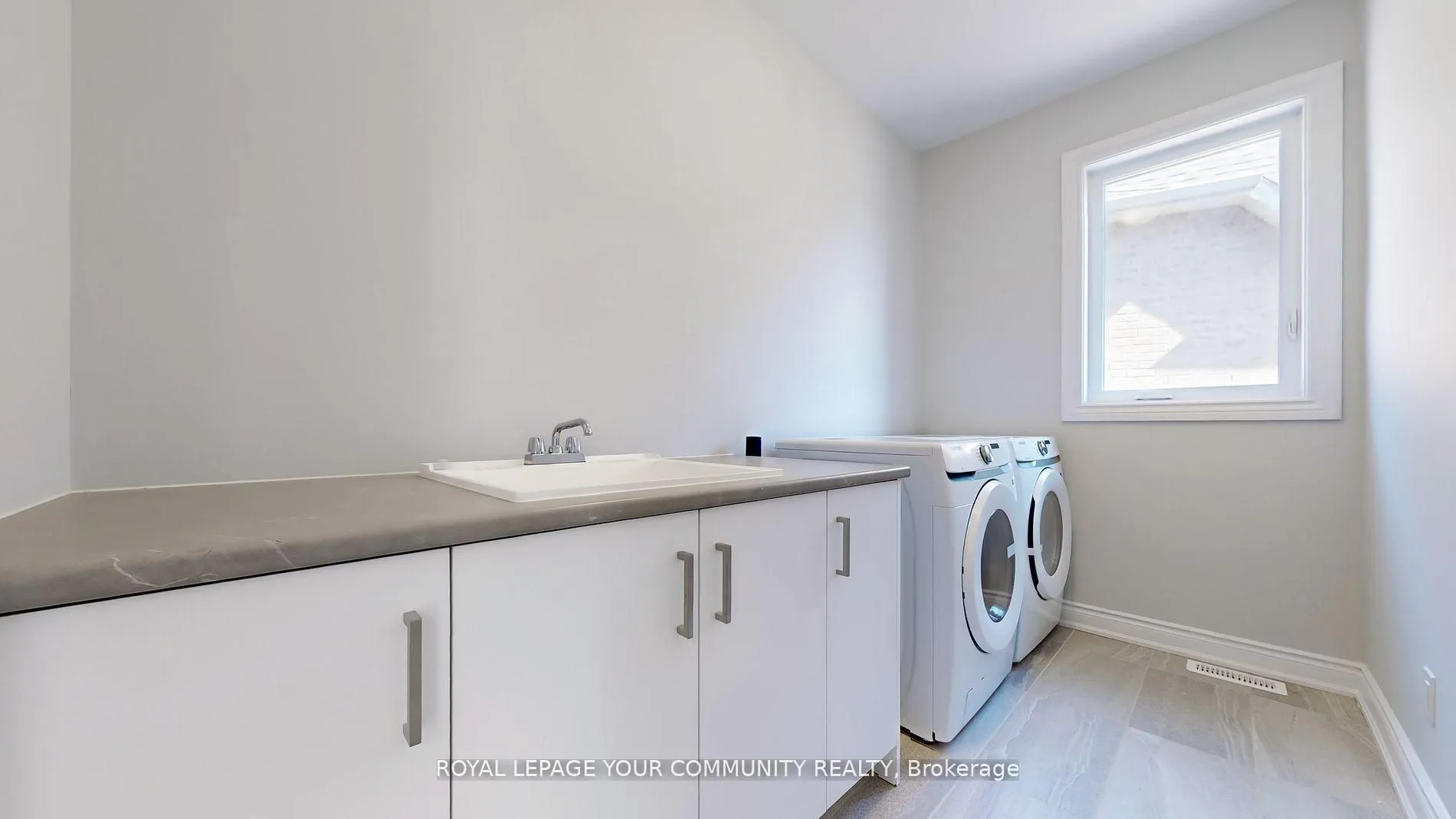 Photo 45 of 158 Harvey Bunker Crescent, Markham, Angus Glen — HOMEH