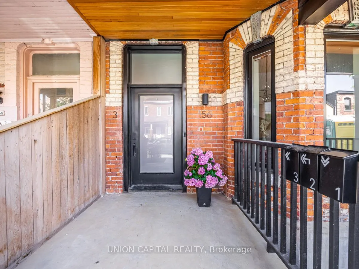 Photo 2 of Unit 3, 156 Dovercourt Road, Toronto, Little Portugal — HOMEH