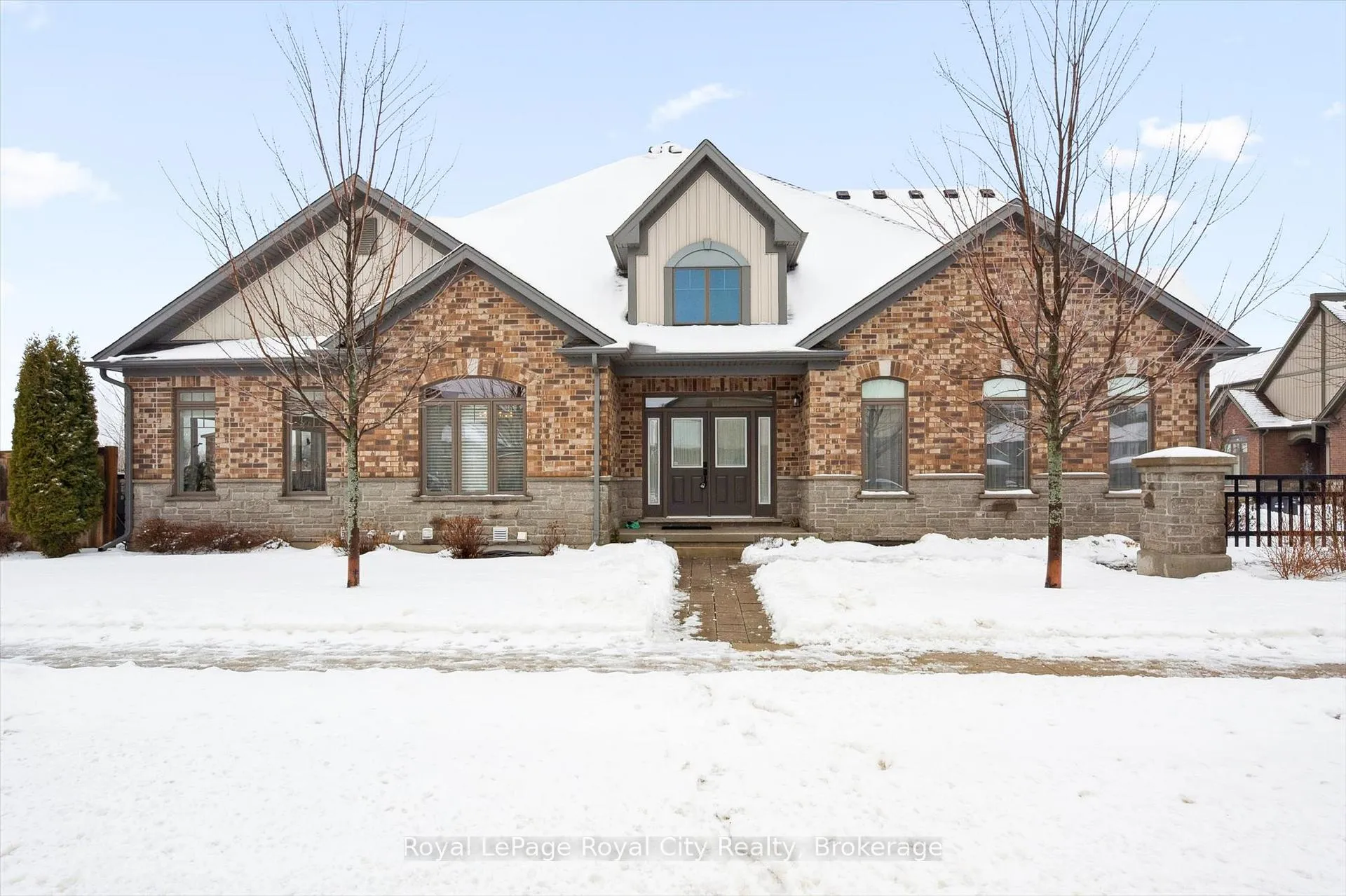 Front of Unit 1, 39 Kay Crescent
