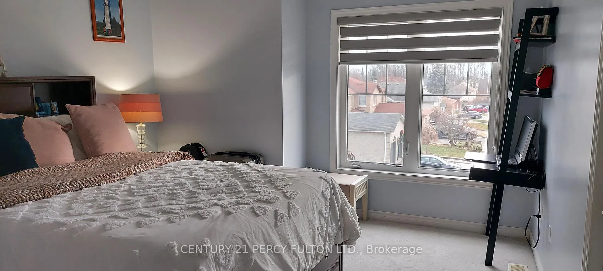 Photo 8 of 827 Atwater Path, Oshawa, Lakeview — HOMEH