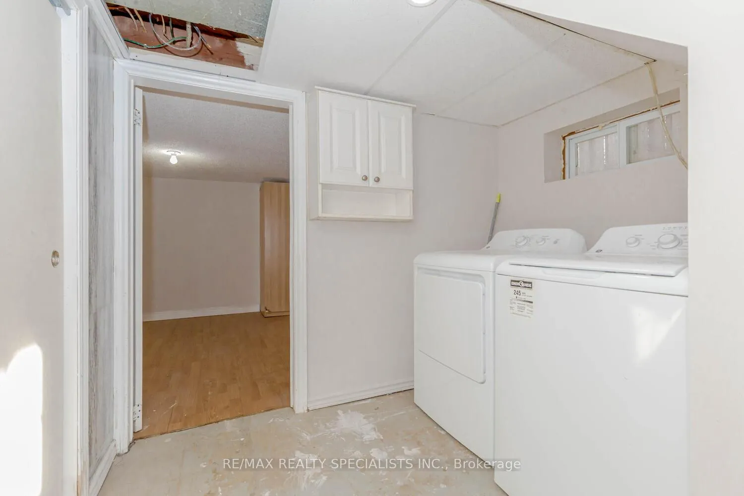 Photo 32 of 206 Green Road, Hamilton, Stoney Creek — HOMEH