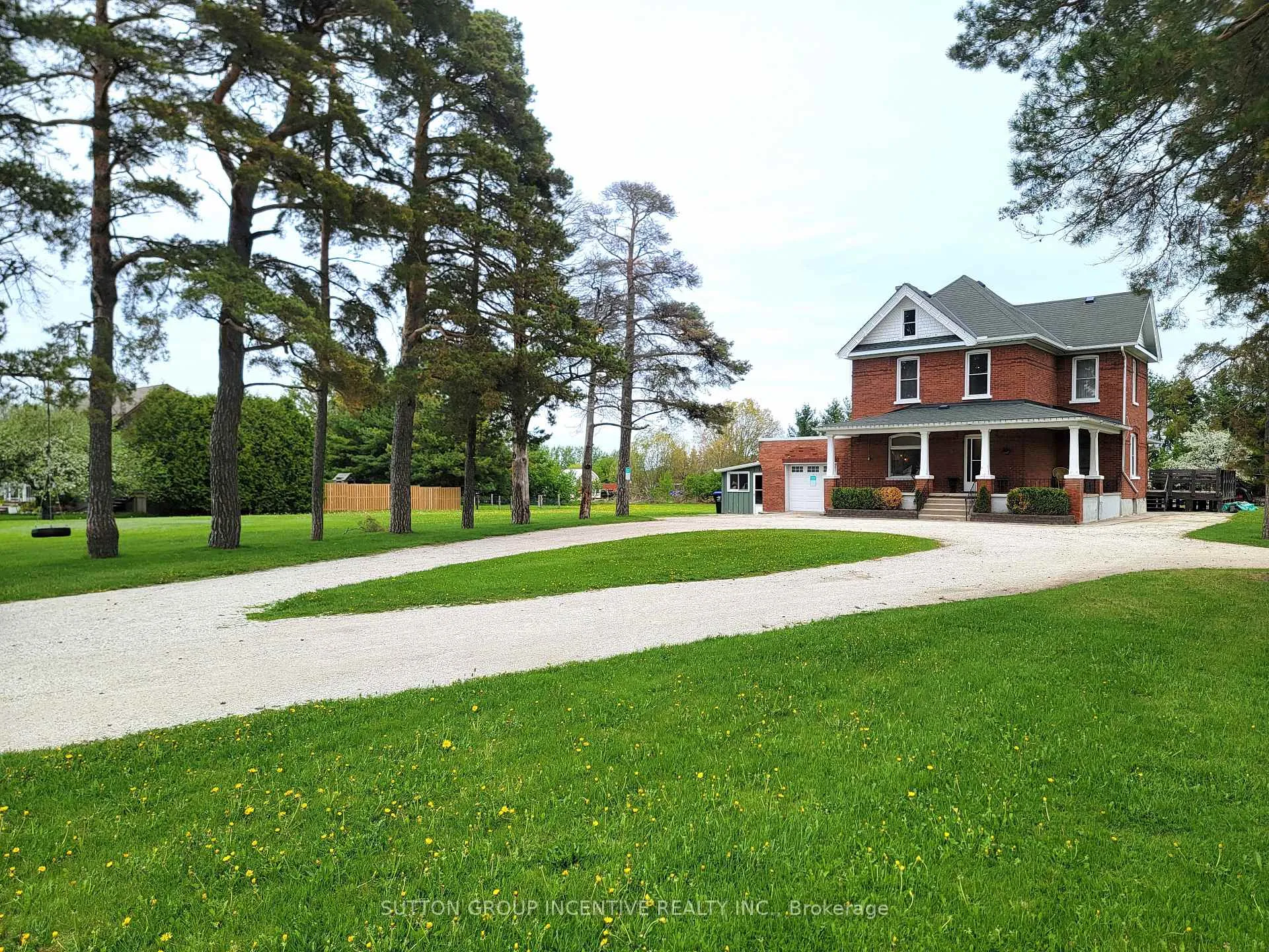 Front of 4505 County Rd 124