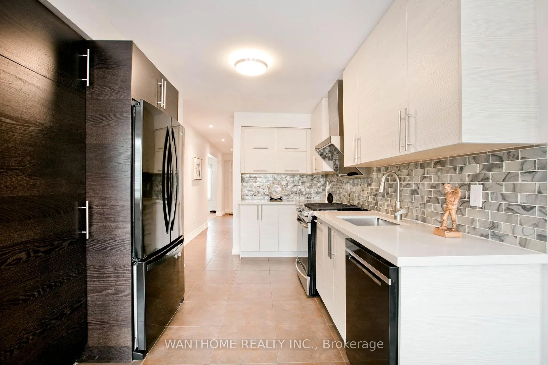 Photo 12 of 238 Larkin Avenue, Markham, Markham Village — HOMEH