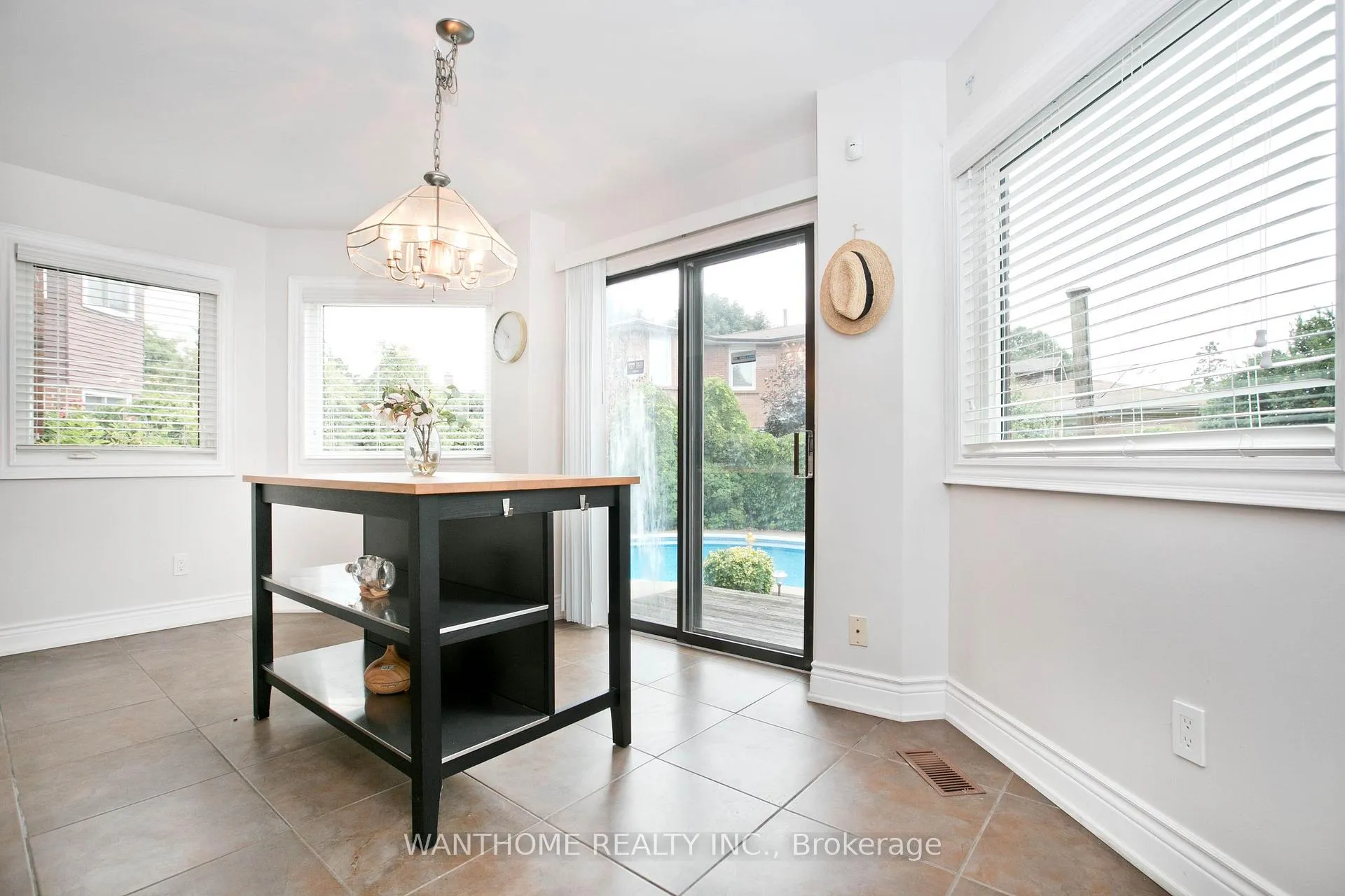 Photo 13 of 238 Larkin Avenue, Markham, Markham Village — HOMEH