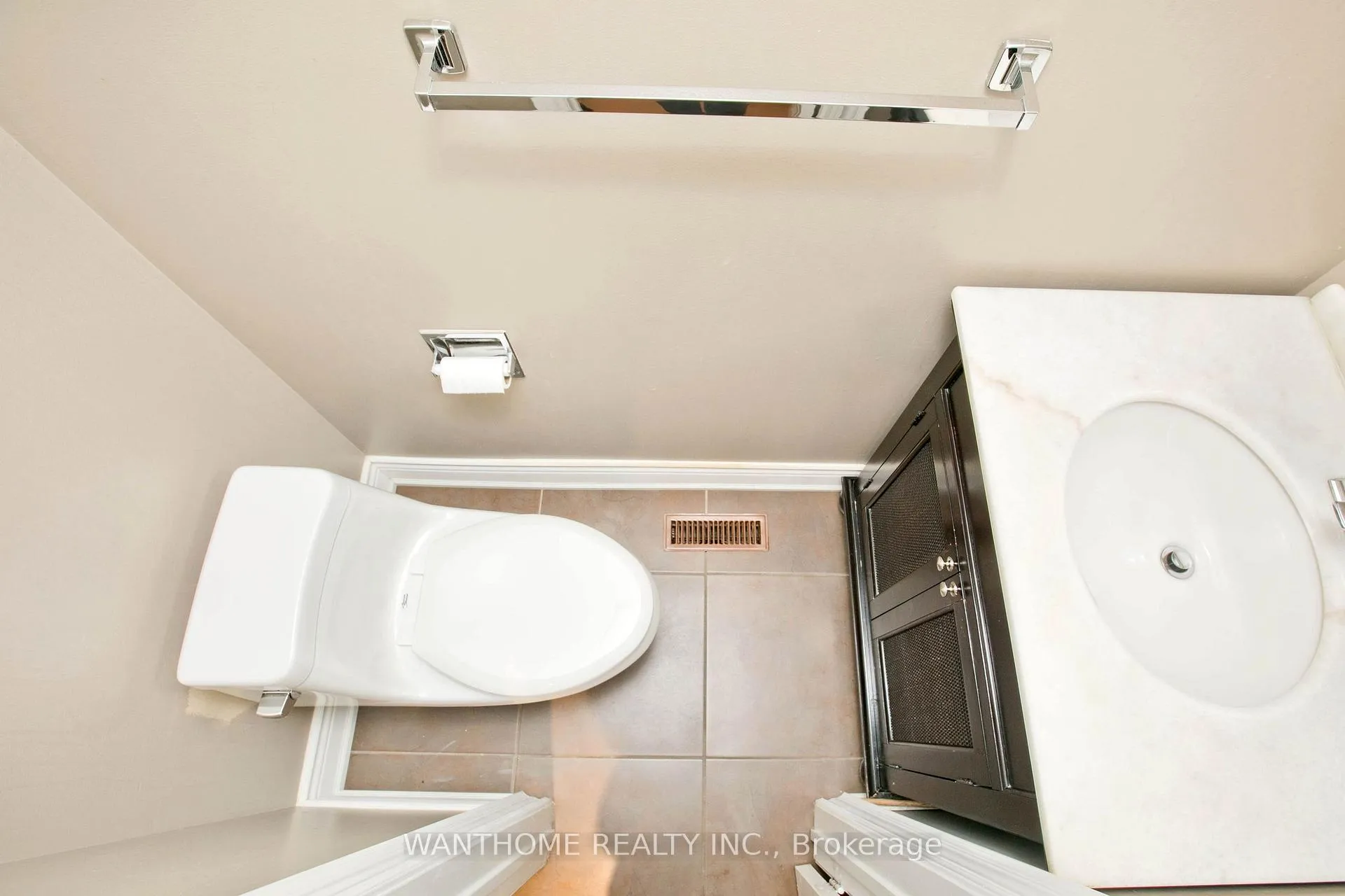 Photo 16 of 238 Larkin Avenue, Markham, Markham Village — HOMEH