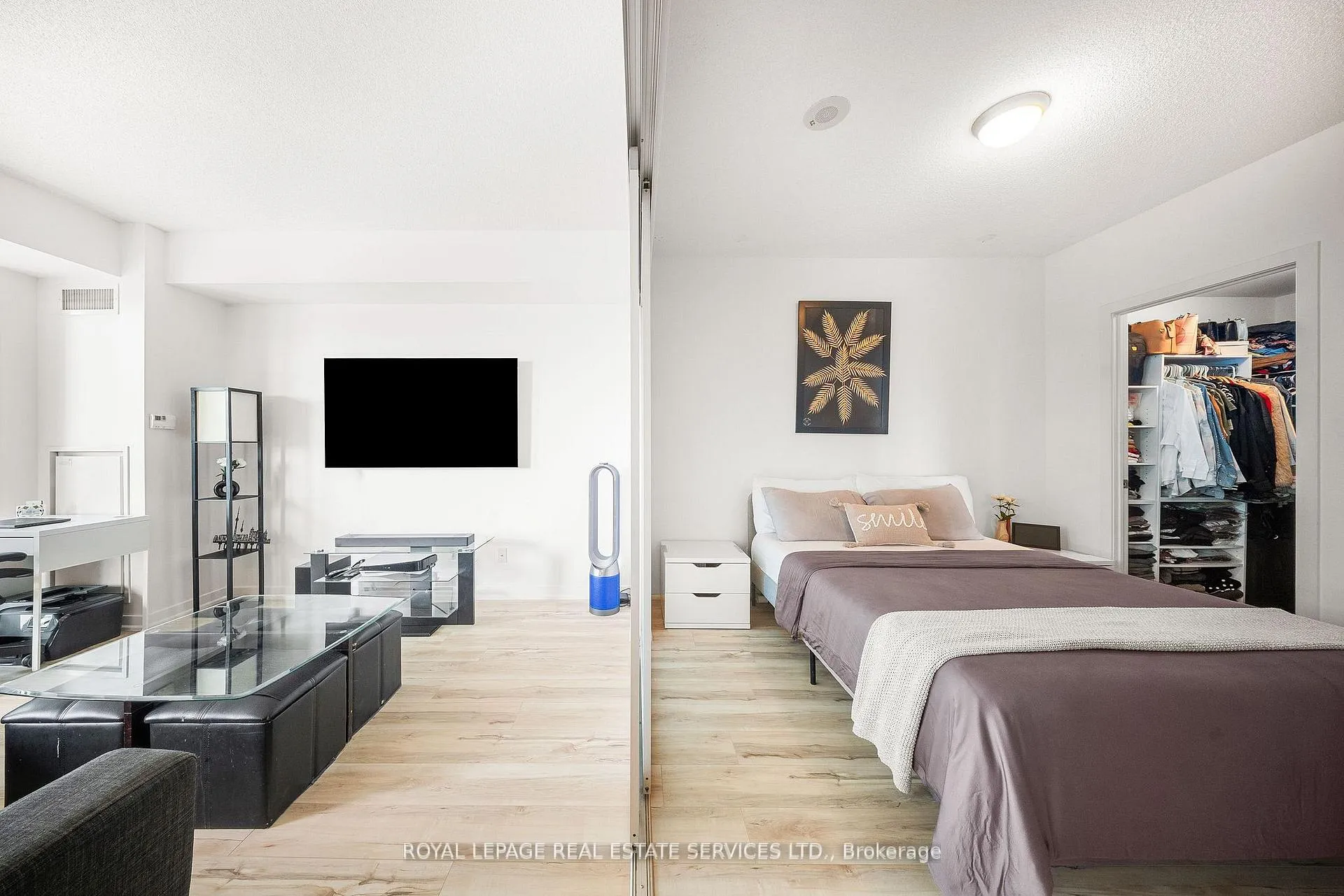Photo 4 of Unit 708, 69 Lynn Williams Street, Toronto, Niagara — HOMEH