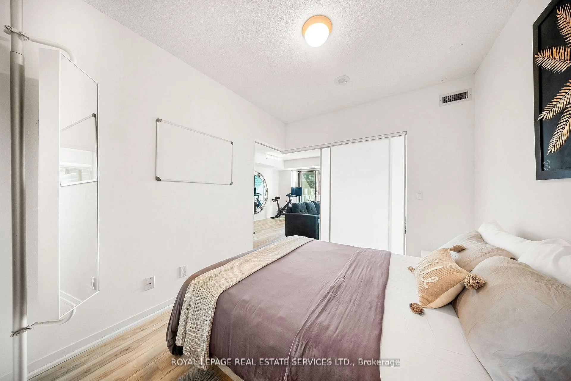 Photo 10 of Unit 708, 69 Lynn Williams Street, Toronto, Niagara — HOMEH