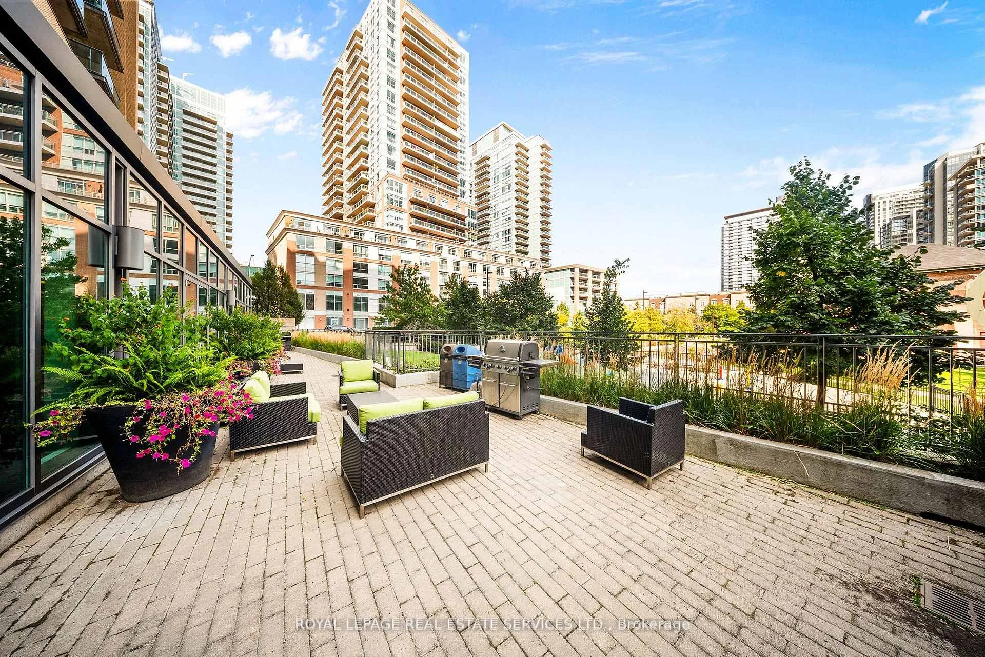 Photo 20 of Unit 708, 69 Lynn Williams Street, Toronto, Niagara — HOMEH