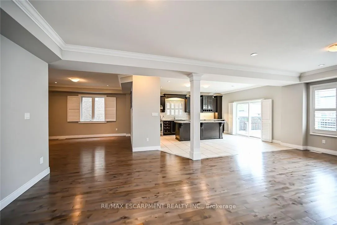 Photo 17 of 143 Davinci Boulevard, Hamilton, Carpenter — HOMEH