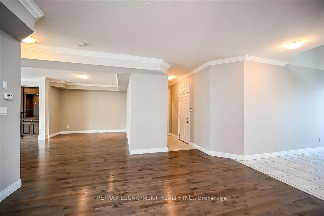 Photo 22 of 143 Davinci Boulevard, Hamilton, Carpenter — HOMEH