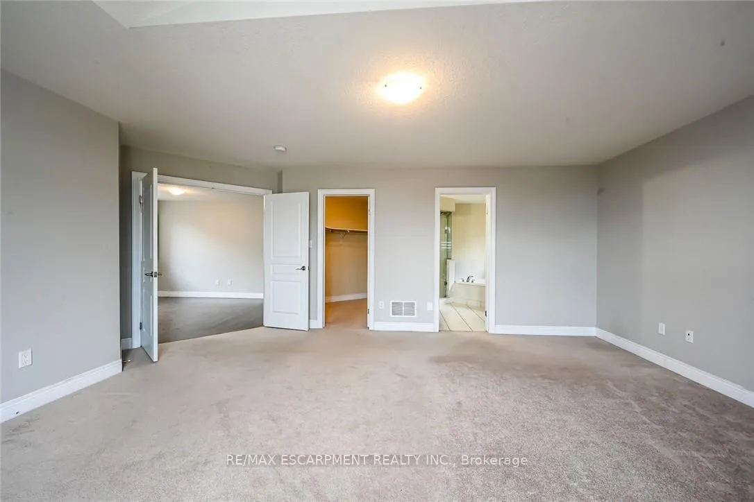Photo 27 of 143 Davinci Boulevard, Hamilton, Carpenter — HOMEH