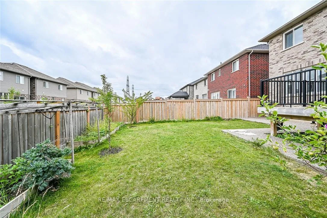 Photo 40 of 143 Davinci Boulevard, Hamilton, Carpenter — HOMEH