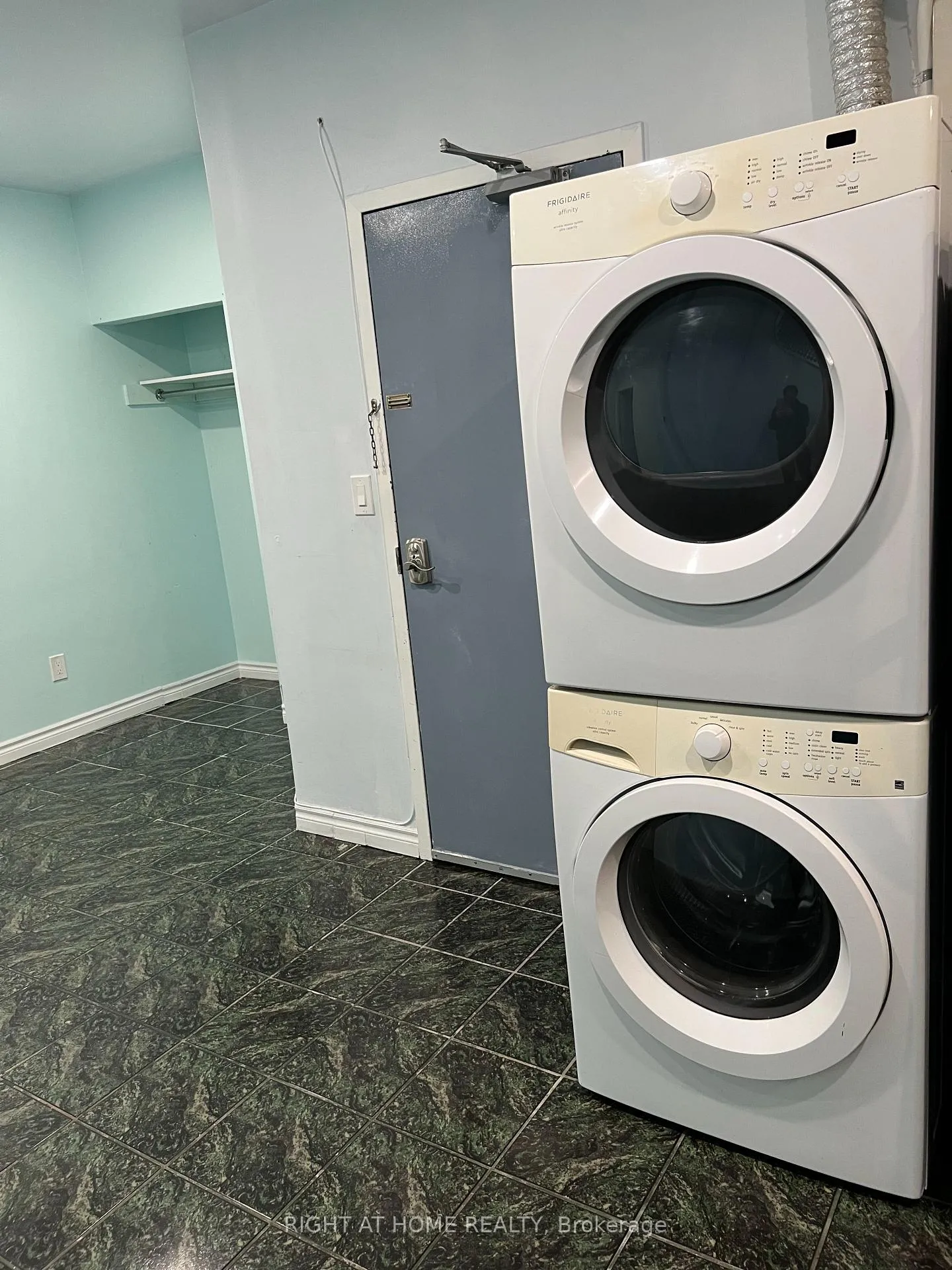 Photo 3 of Unit Unit 1, 611 Gerrard Street E, Toronto, South Riverdale — HOMEH
